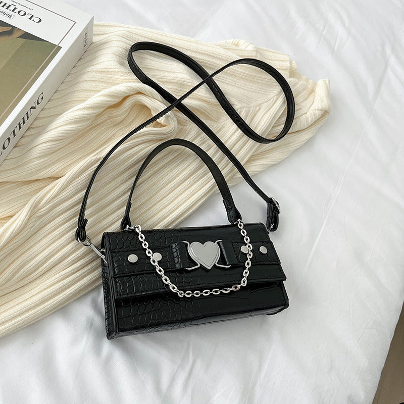 Women's fashion chain shoulder bag | Stylish chain strap handbag | Trendy women's shoulder purse | Elegant ladies handbag | Casual crossbody chain bag | Chic shoulder bag for women | New arrival women's bag | Lightweight fashion purse | Versatile daily handbag | Modern chain shoulder bag